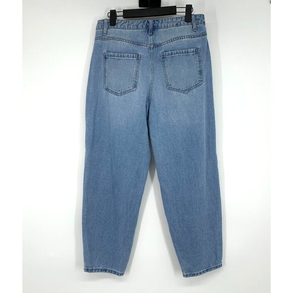 Time and Tru Jeans High Rise Light Blue Denim Slim Straight Leg - Picture 5 of 7